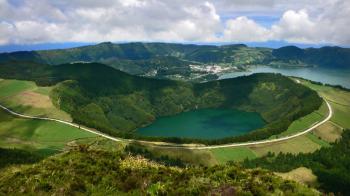 Азорские острова (Часть 3) Киты, вулканы, открыватели 3D / Azores 3D: Explorers, Whales & Vulcanos DUB